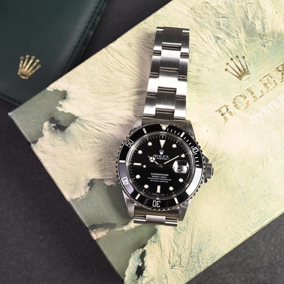 Rolex Submariner 16610 Stahl Schwarz Detailansicht